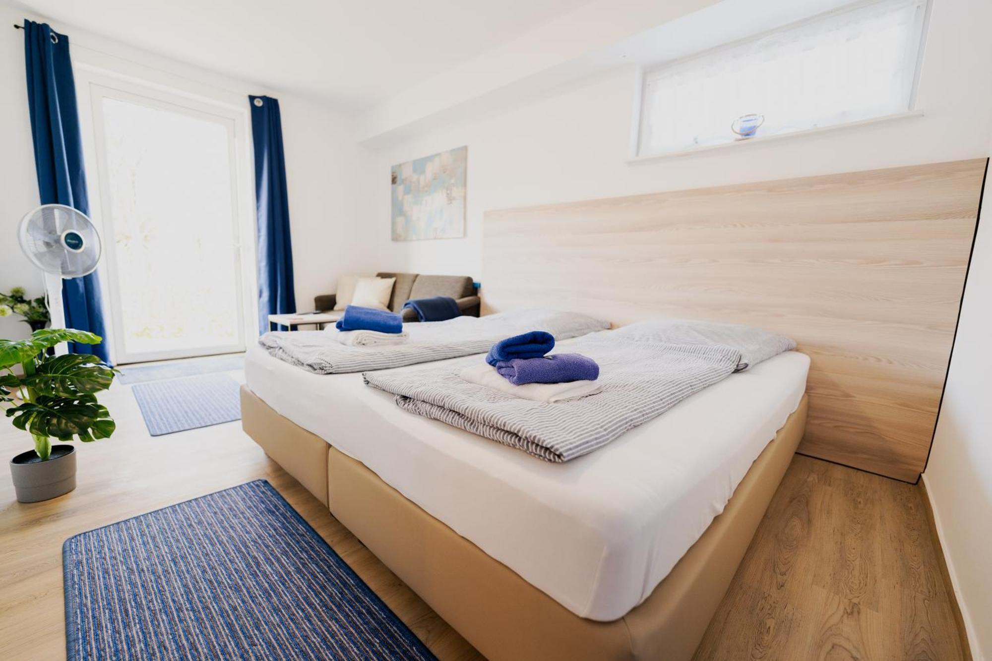 Ferienhaus Schoene Aussicht Ferienwohnung Blau Hemfurth-Edersee Exterior foto